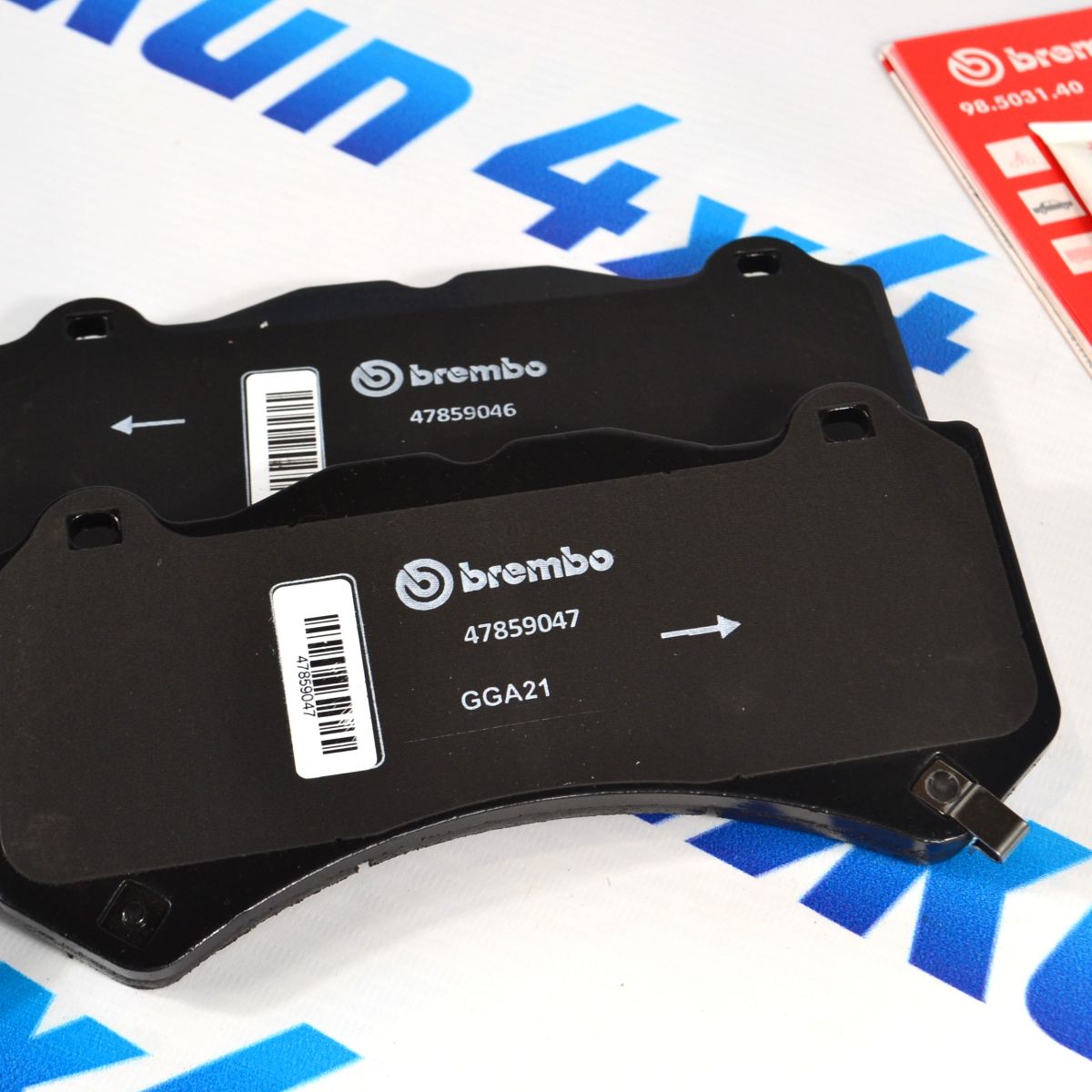 Колодки тормозные передние Jeep Grand Cherokee WK2 SRT8/Dodge Charger/Chevrolet Camaro/Cadillac CTS 68144427AB