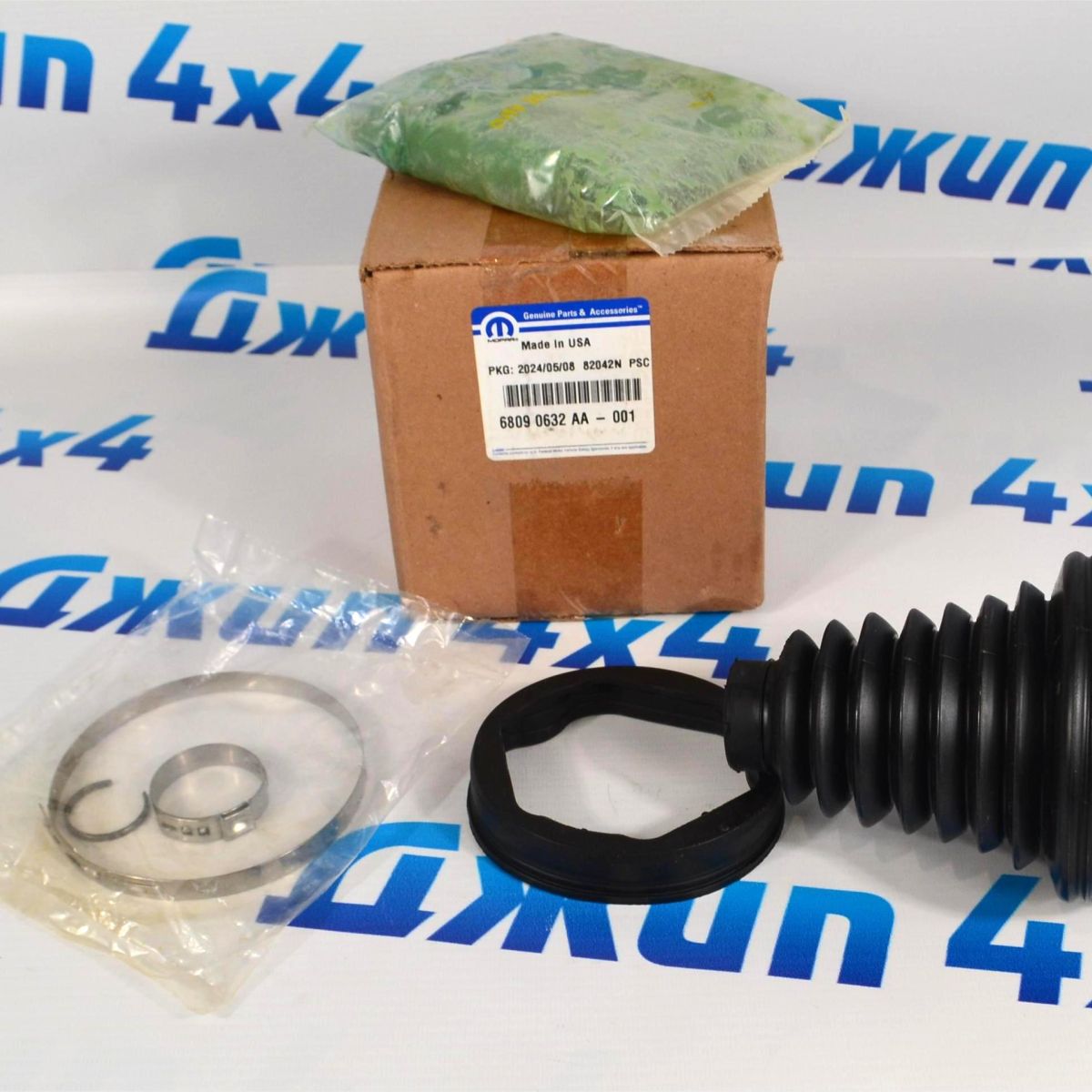 Пыльник внутреннего ШРУС Dodge Ram 1500 DS 68090632AA