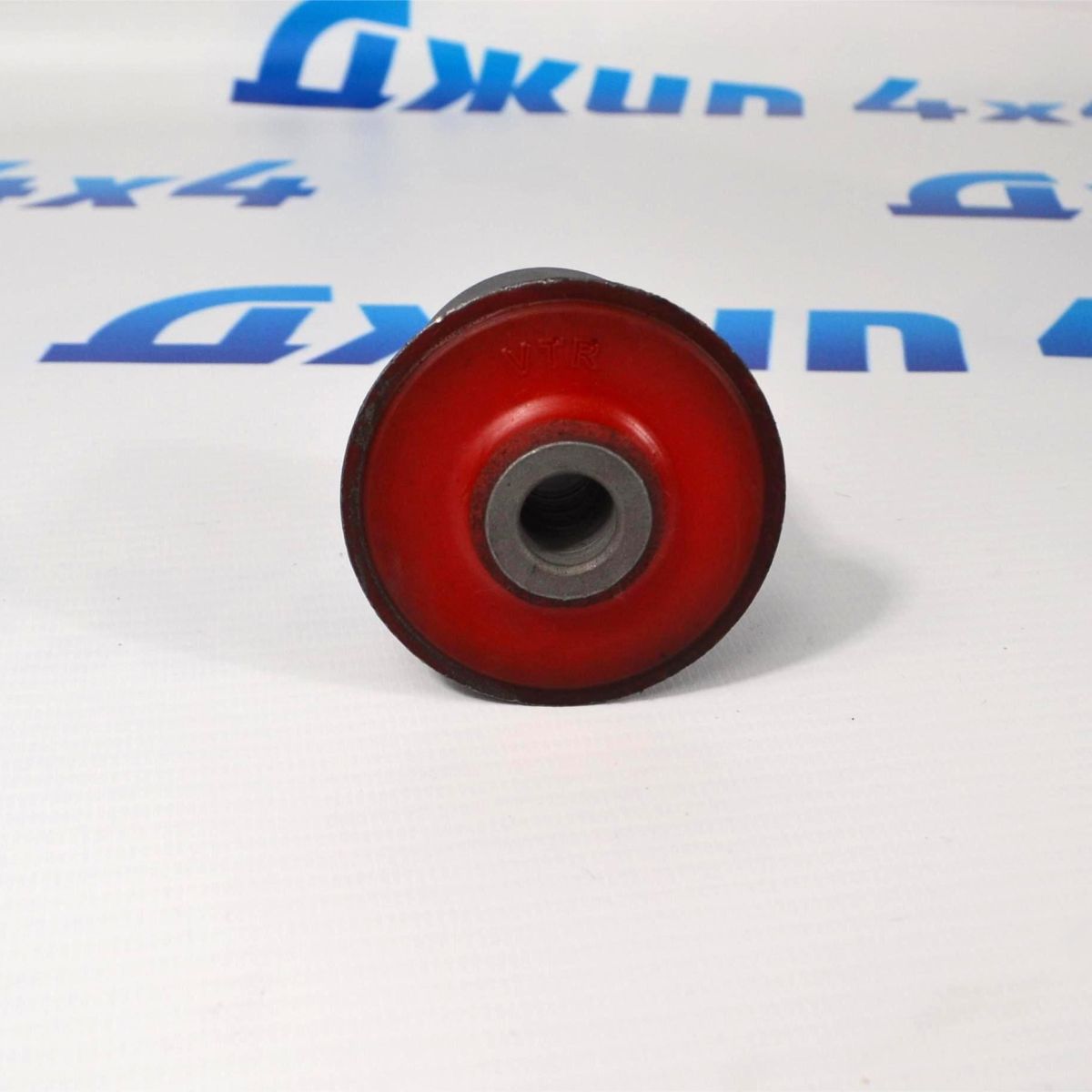 Cайлентблок тяги задней верхней к мосту Jeep Grand Cherokee WK/Jeep Commander XK (46 мм) 52089629AC