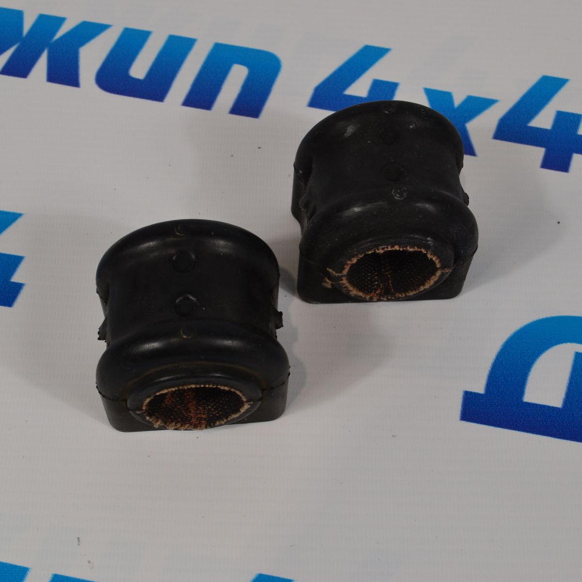 Втулка СПУ переднего Dodge Ram TRX 2021-2023 68466023AA