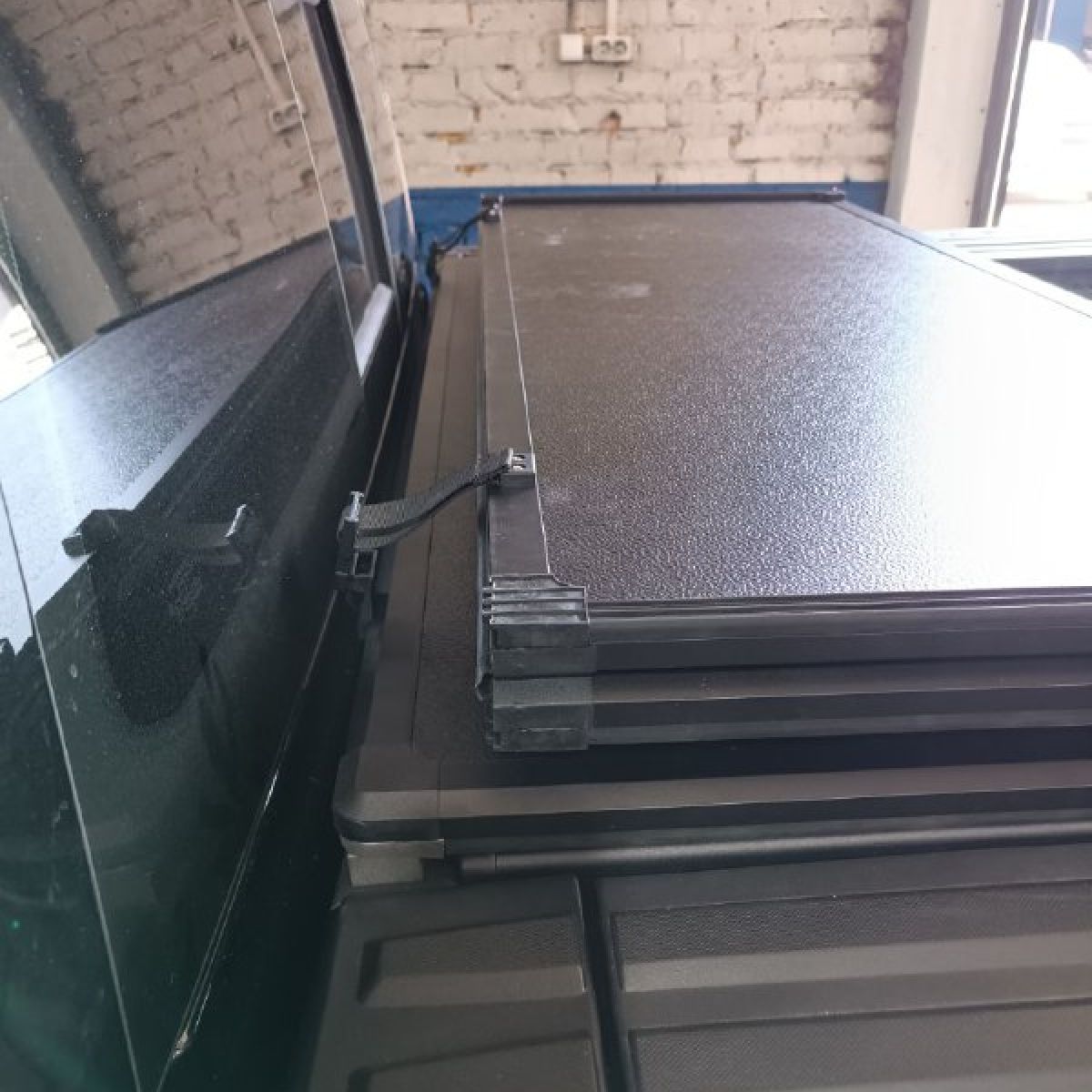 Крышка кузова Dodge Ram 1500 для кузова 5.8 (складная/с рам боксами) 82215862AA