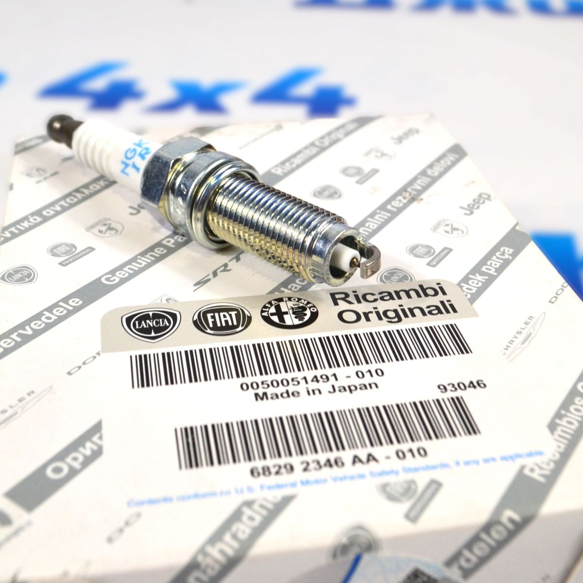 Свеча зажигания Jeep Wrangler JL/Jeep Cherokee KL/Jeep Grand Cherokee WL V2.0T Petrol 68292346AA