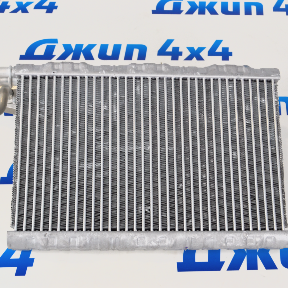 Испаритель кондиционера в комплекте с редукционным клапаном Jeep Grand Cherokee WK2/Dodge Durango 68200524AA