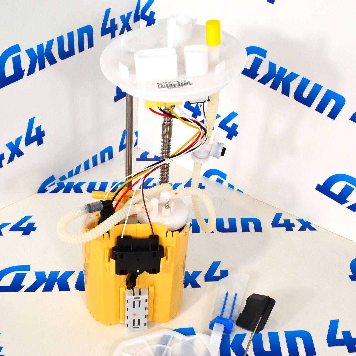 Насос топливный Land Rover Discovery Sport L550 V2.0Т LR065349