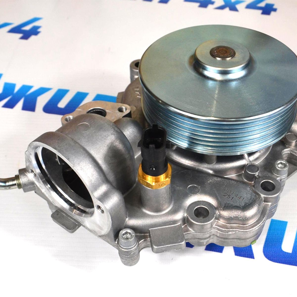 Помпа системы охлаждения Jeep Grand Cherokee WK2/Dodge Ram 1500 V3.0CRD 2014- 68211202AB