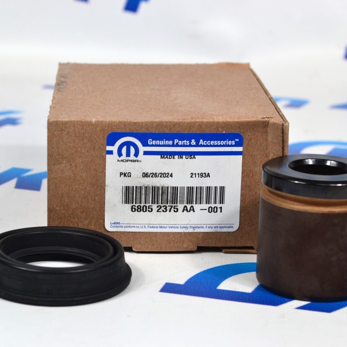 Поршень+манжеты заднего суппорта Jeep Grand Cherokee WK2 (комплект на сторону) 68052375AA