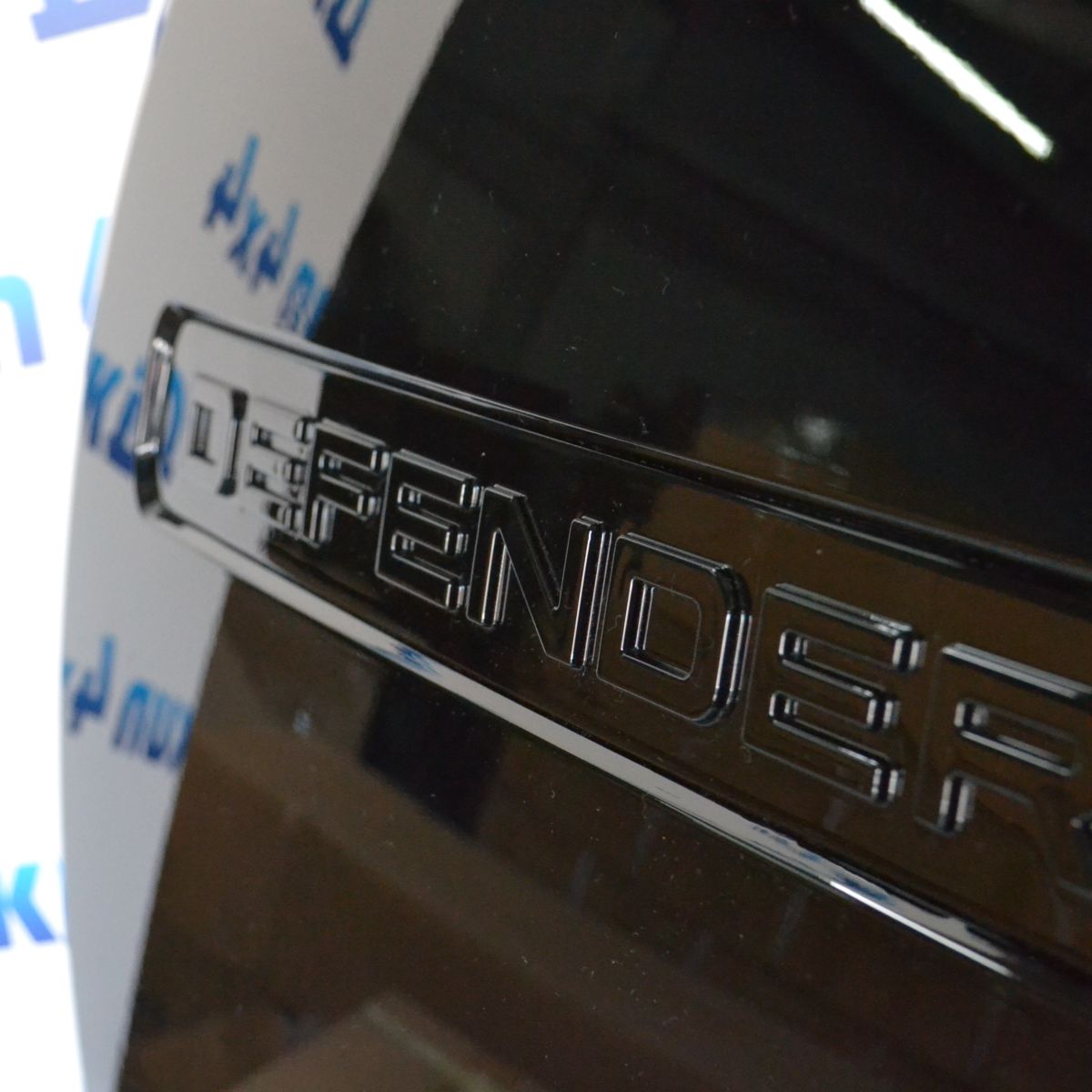 Чехол запасного колеса Land Rover Defender VPLEW0143GBL